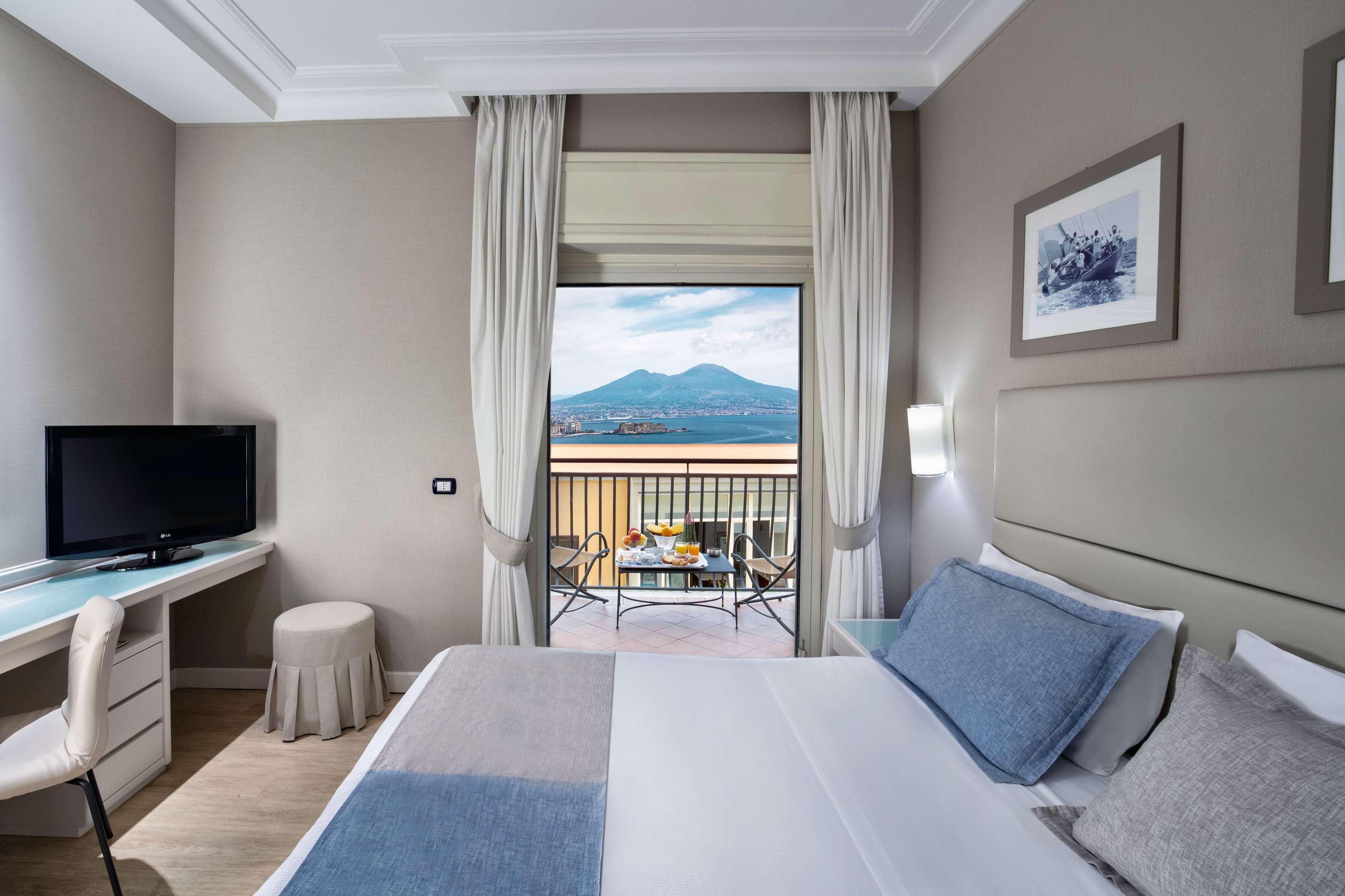 BW Signature Collection Hotel Paradiso Napoli Bagian luar foto
